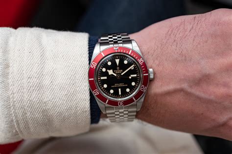 tudor black bay burgundy bracelet.